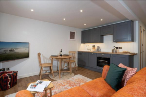 Willow Nook - Heaning - Brand New - Spacious Home - Rural Escape - Sleeps Two